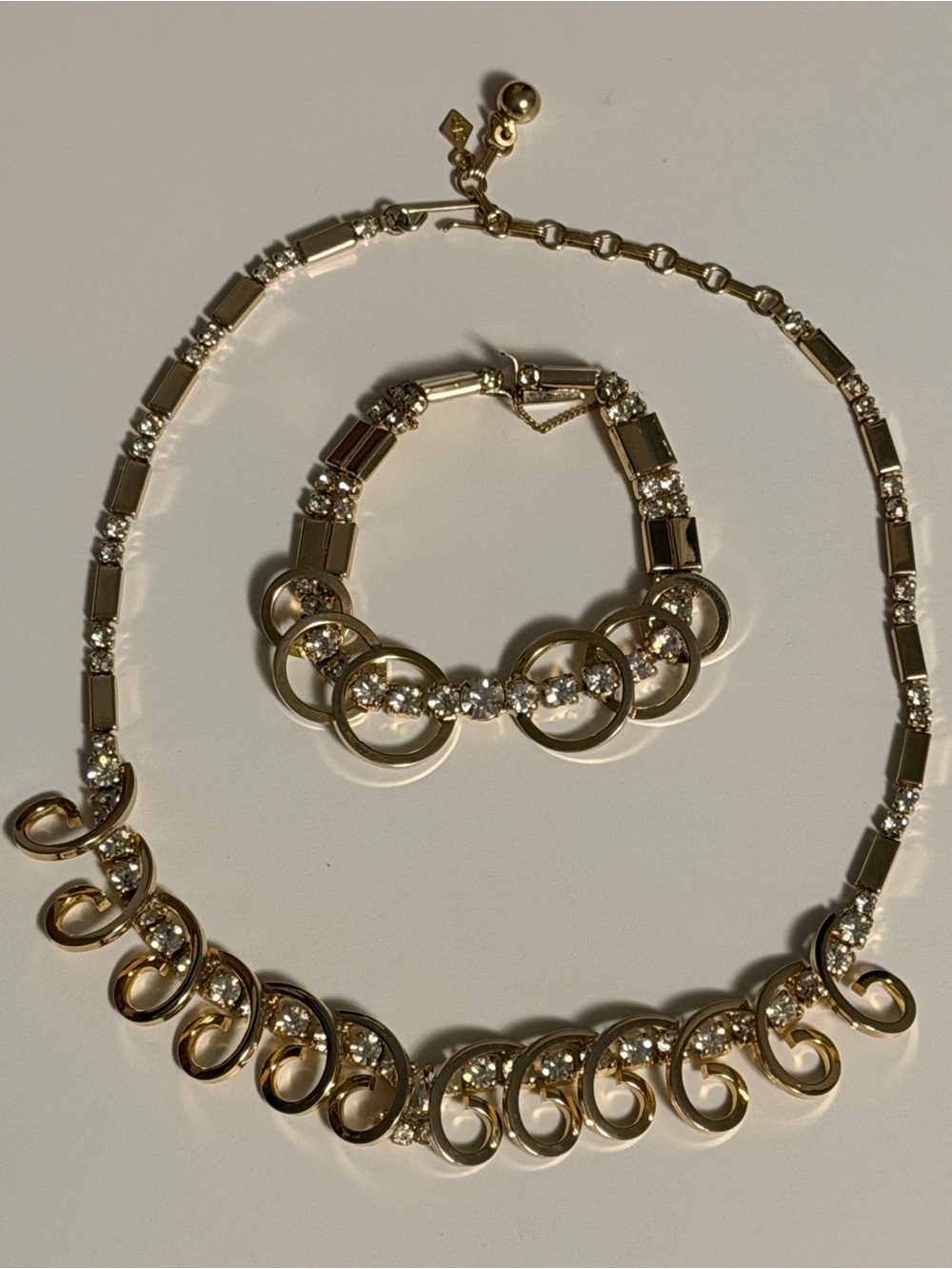 Vintage Sarah Coventry Celestial 2 piece set
